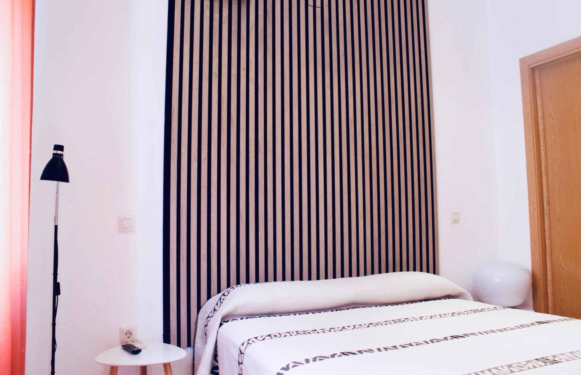 Hostal Restaurante Bustos Villarrubio Εξωτερικό φωτογραφία