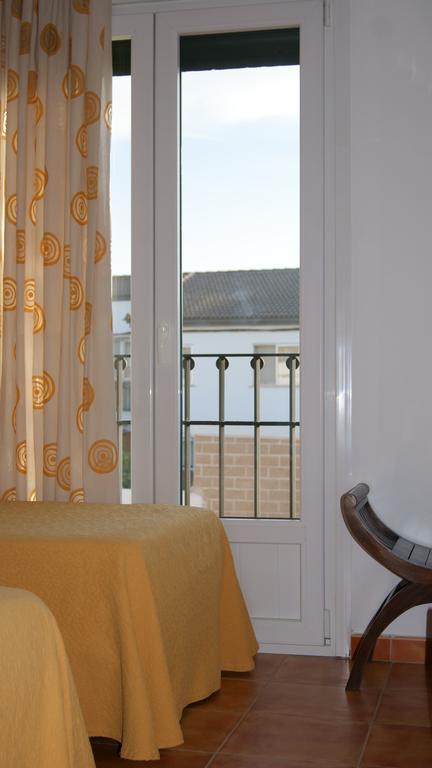 Hostal Restaurante Bustos Villarrubio Εξωτερικό φωτογραφία