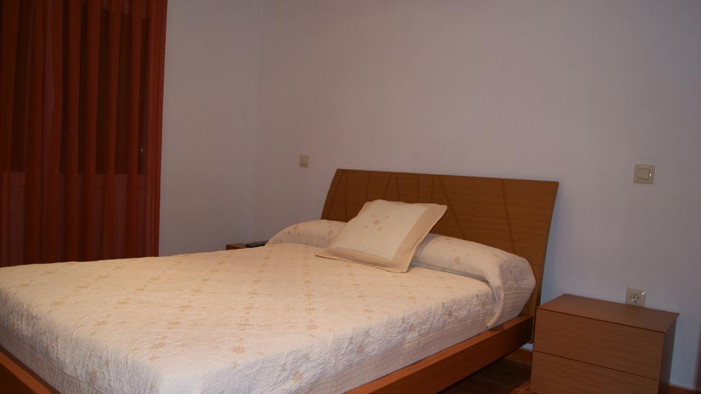 Hostal Restaurante Bustos Villarrubio Εξωτερικό φωτογραφία